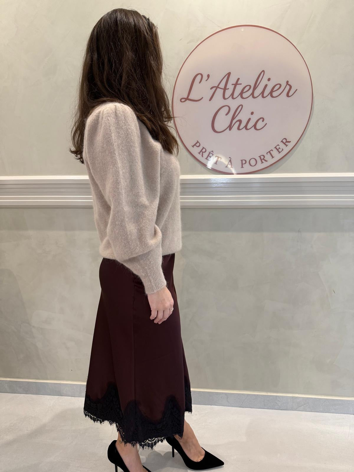 Jupe satin et dentelle prune